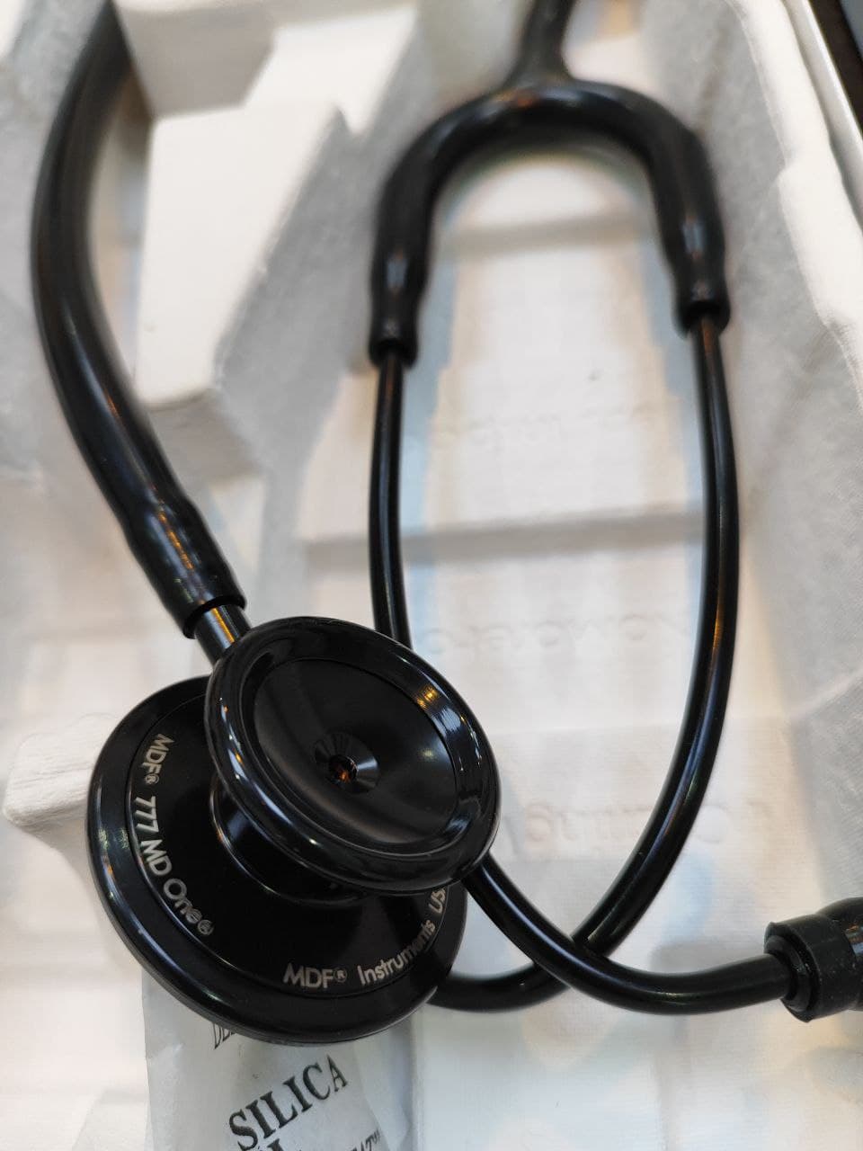 گوشی پزشکی mdf 777