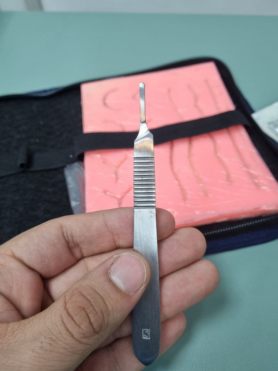 کیت بخیه پزشکی دوطرفه (کیت سوچور)